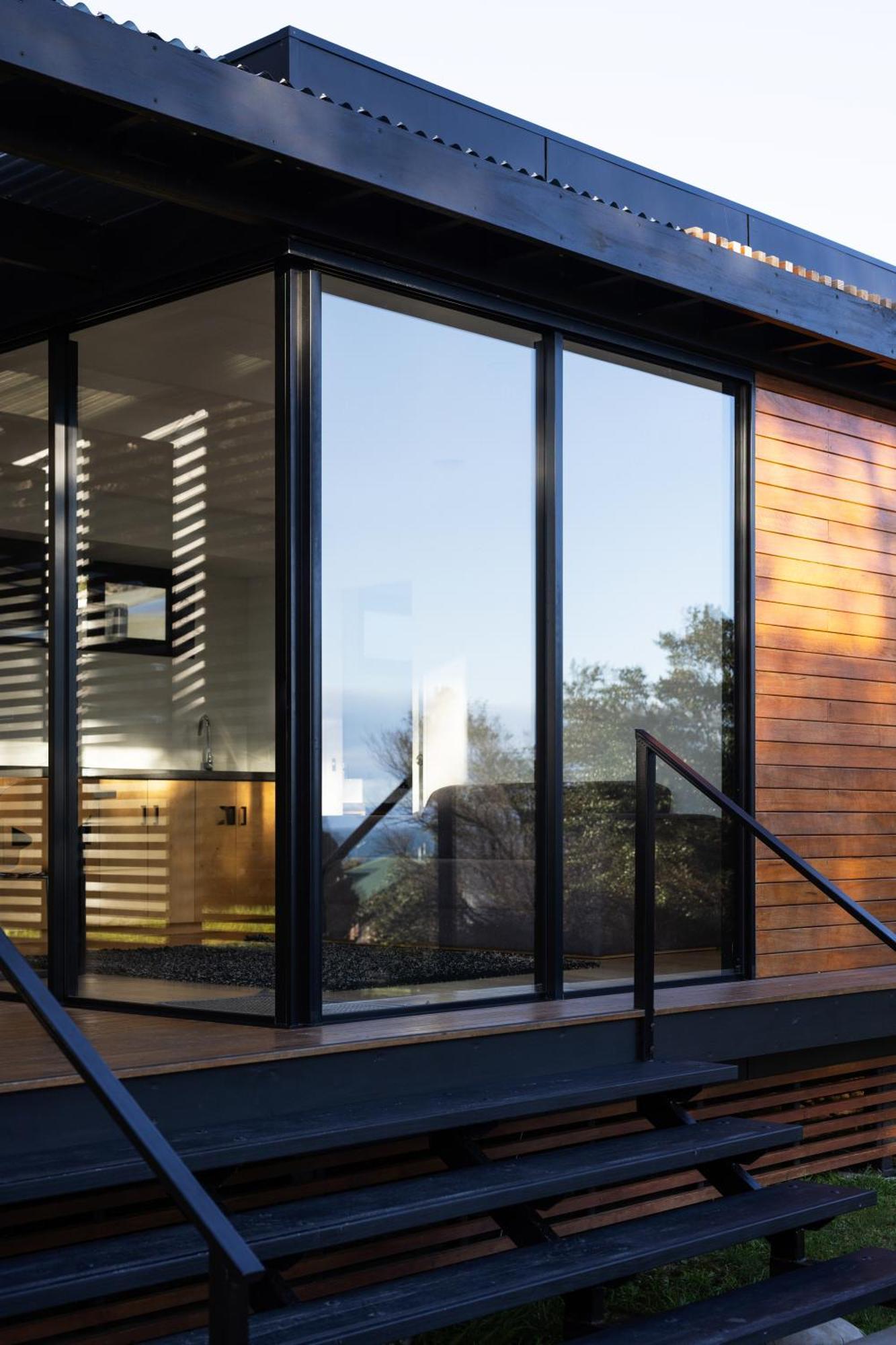 Atelier * Coles Bay