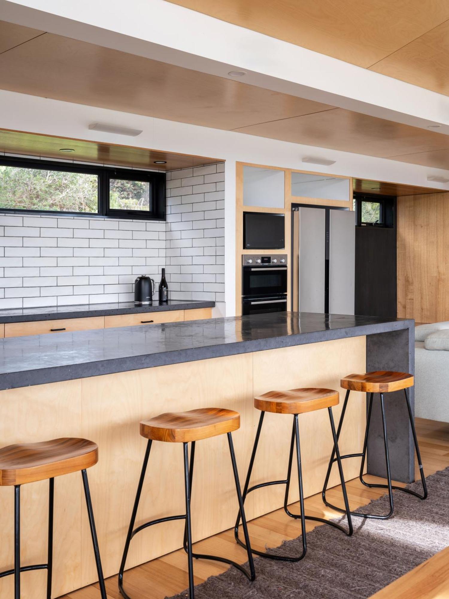 Atelier * Coles Bay